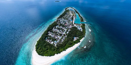 Maalhendhoo